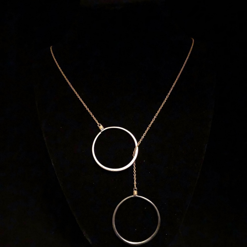 Double ring necklace
